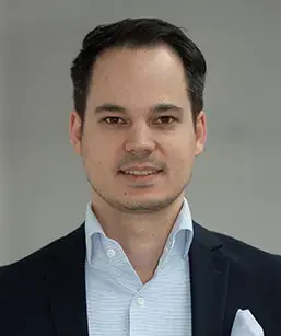 Headshot of Jonas Uebbing
