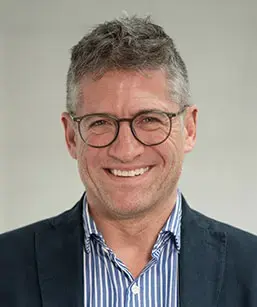 Headshot of Dr. Pascal Scheiwiller