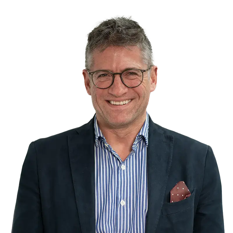 Headshot of Dr. Pascal Scheiwiller smiling
